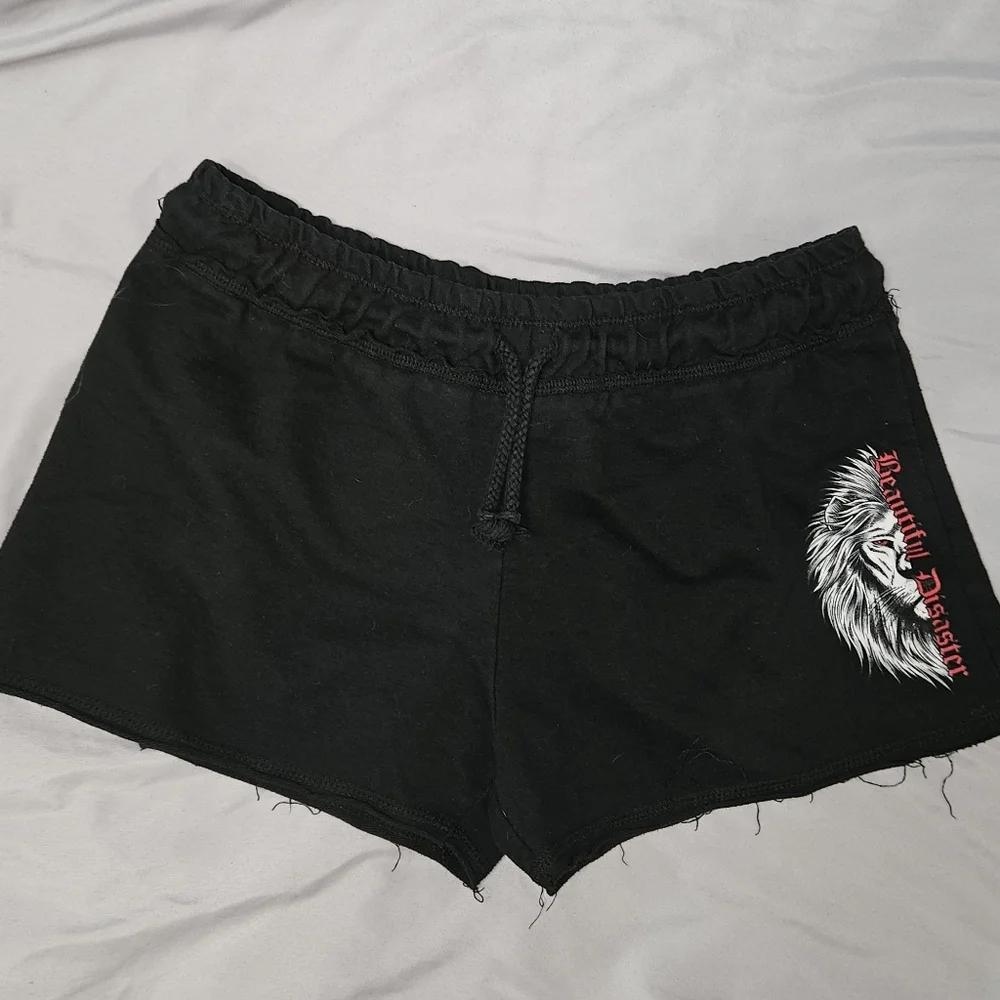 Beautiful Disaster Beauty & Rage Shorts - Picture 1 of 6